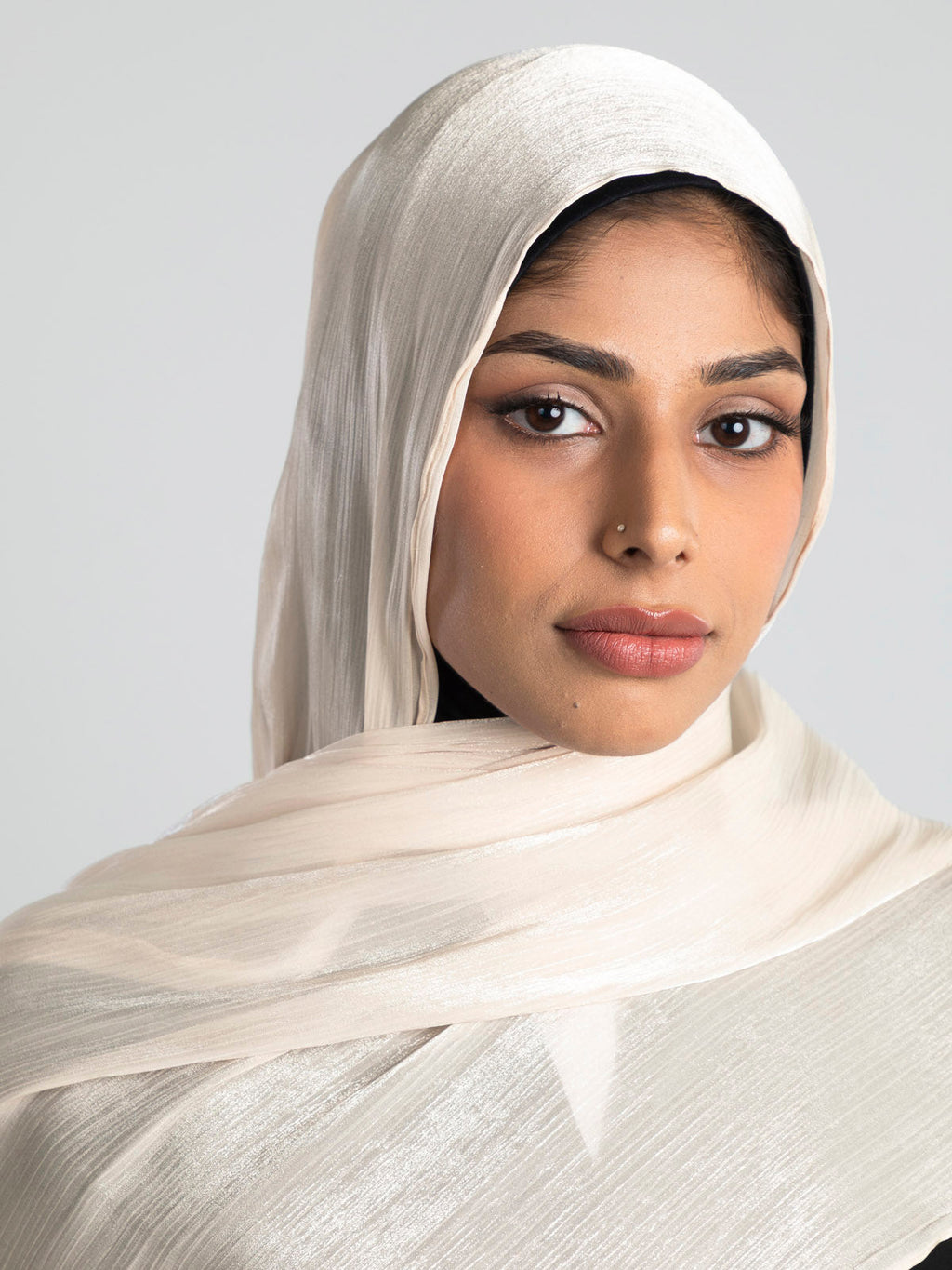 Daisy - Luxury Satin Hijab